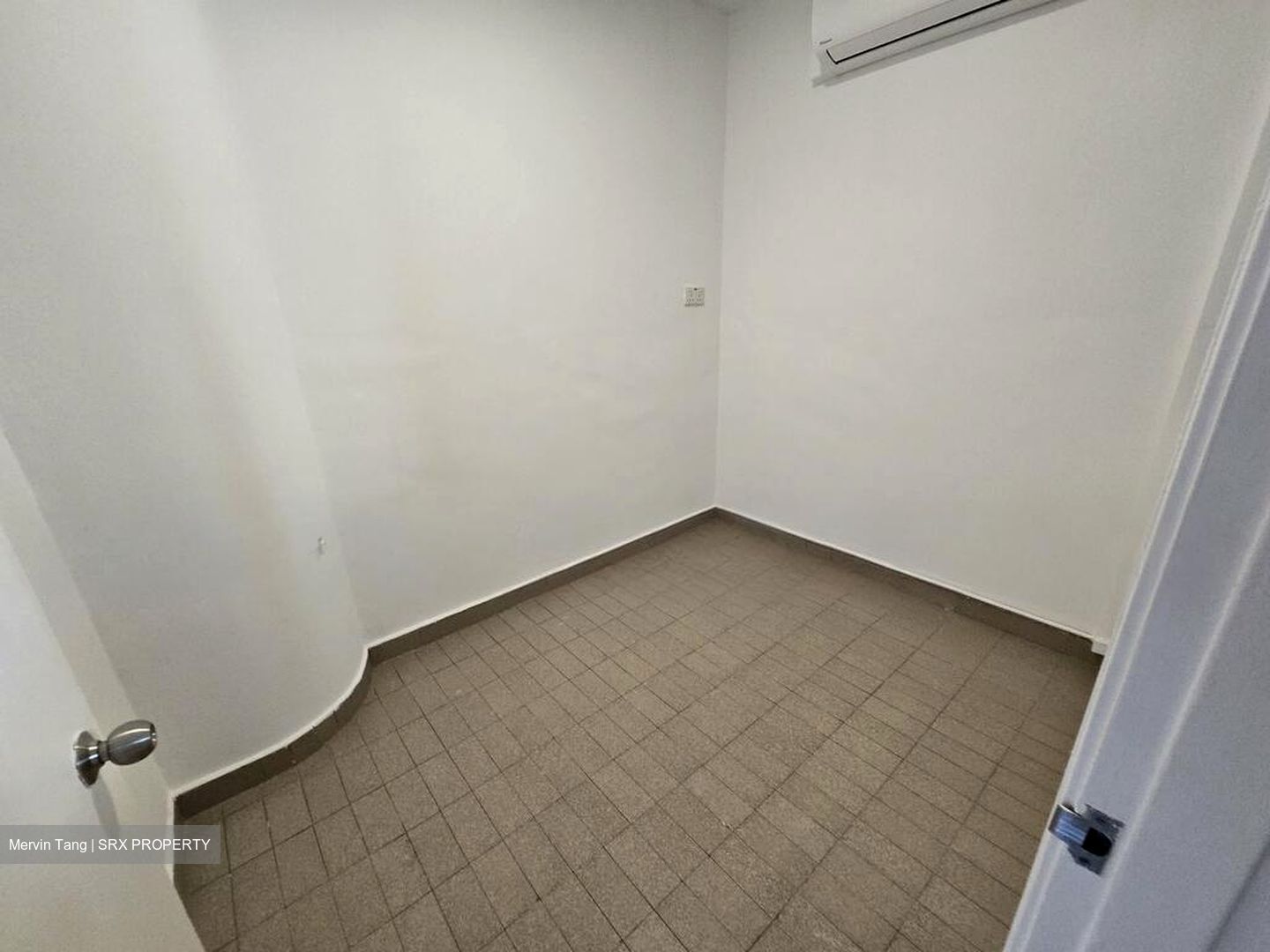 The Colonnade (D10), Condominium #591530011